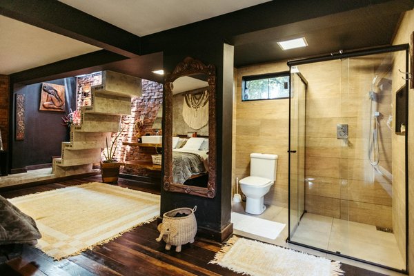 What Makes the UK's Historic Landmarks a Must-Visit Destination?